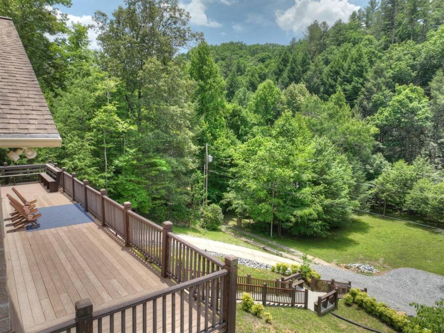 The Chariot - Creek Front With Hottub, Fire Pits, Billiards, Ev Charger - Sandalwood Stays 블루리지 외부 사진