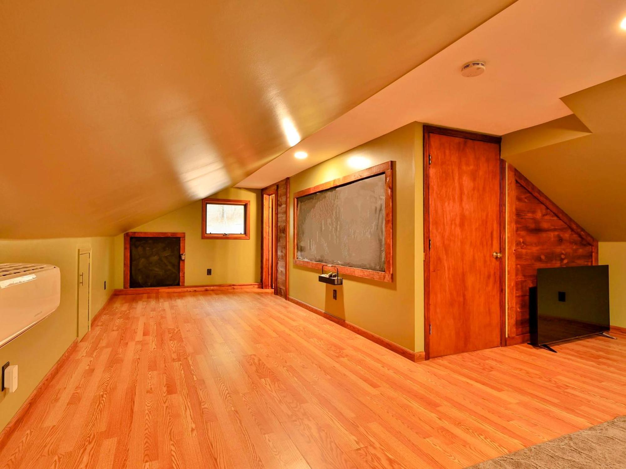 The Chariot - Creek Front With Hottub, Fire Pits, Billiards, Ev Charger - Sandalwood Stays 블루리지 외부 사진